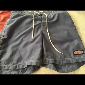 Boys vineyard vines swimsuit bathing suits Sz med